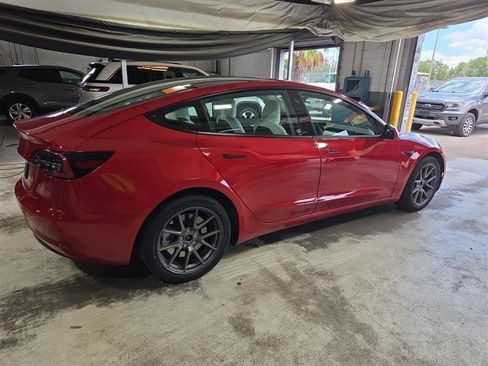 Used 2023 Tesla Model 3 Standard Range RWD image 5
