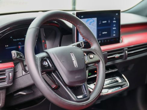 Certified 2024 Lincoln Corsair Grand Touring AWD/4WD image 29