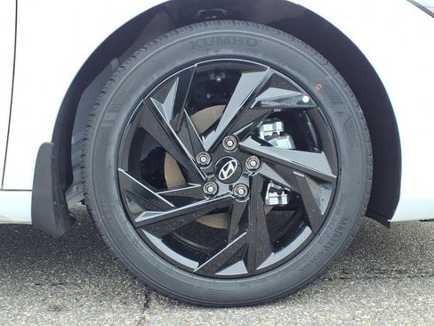 New 2026 Hyundai Elantra Sport image 7