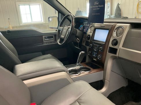 Used 2013 Ford F150 Lariat w/ Lariat Chrome Pkg AWD/4WD image 30