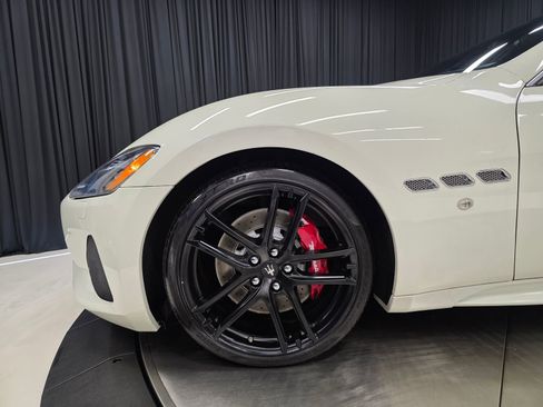 Used 2018 Maserati GranTurismo Sport image 40