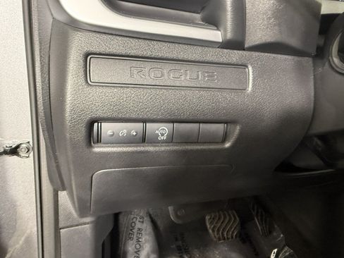 Used 2023 Nissan Rogue S FWD image 20