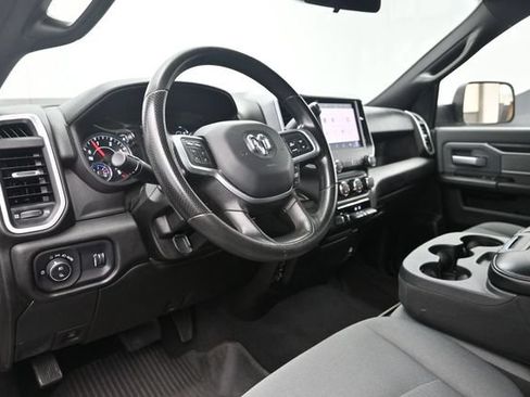 Used 2022 RAM 2500 Big Horn w/ Cold Weather Group AWD/4WD image 8