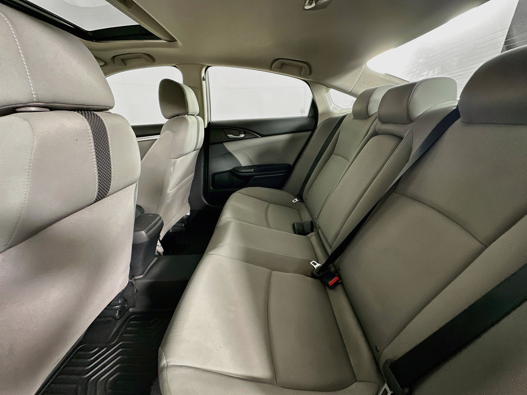 Used 2019 Honda Civic EX image 27