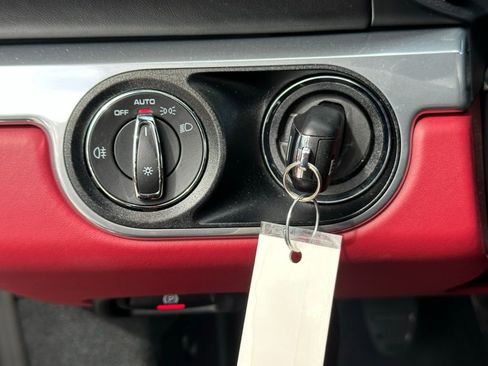 Used 2024 Porsche 718 Boxster image 33