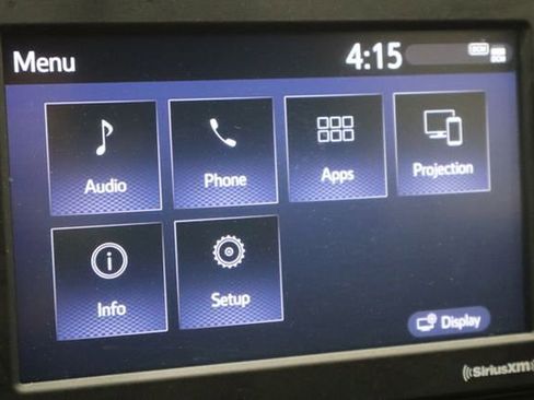 Used 2021 Toyota RAV4 LE image 27