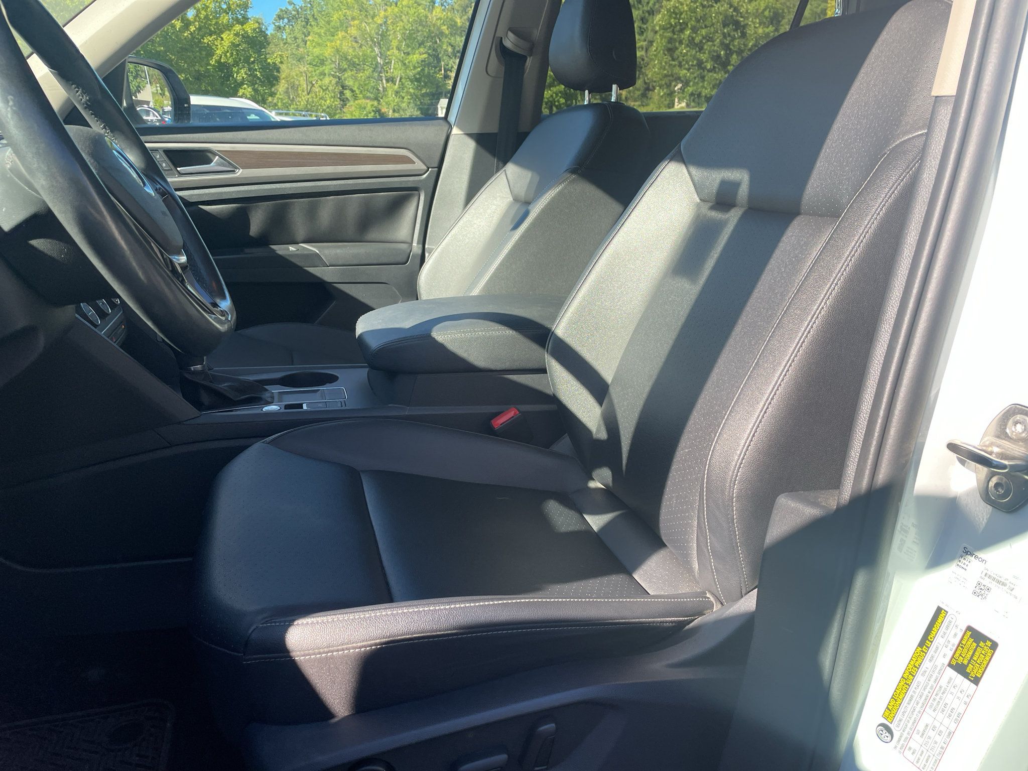 Used 2019 Volkswagen Atlas SE w/ Towing Package FWD image 9