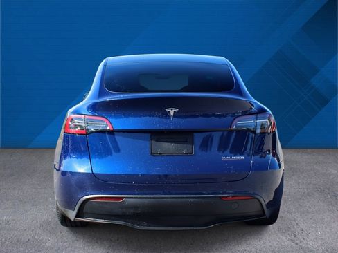 Used 2021 Tesla Model Y Performance AWD/4WD image 8