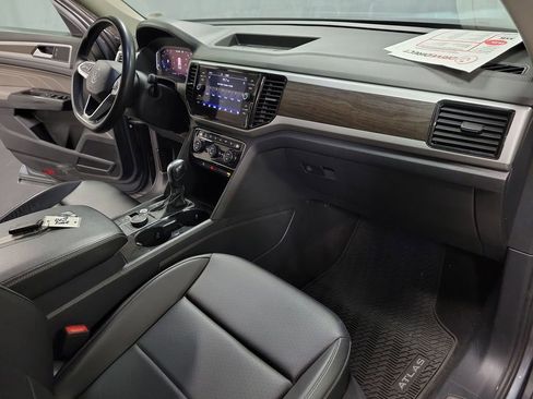 Used 2022 Volkswagen Atlas SE AWD/4WD image 23