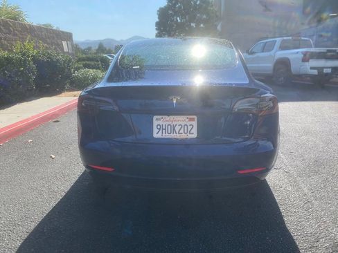Used 2023 Tesla Model 3 Standard Range RWD image 9