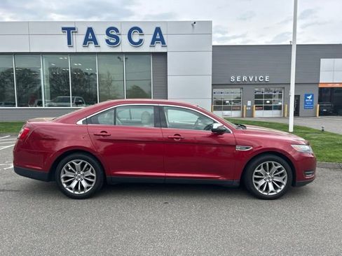 Used 2014 Ford Taurus Limited FWD image 8