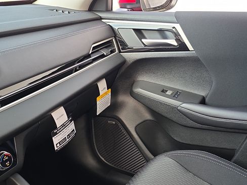 New 2026 Mitsubishi Outlander ES FWD image 23