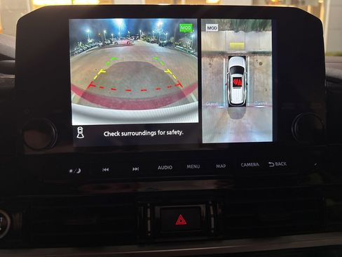 Certified 2023 Nissan Pathfinder SL w/ Black Appearance Package image 8