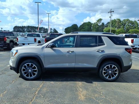 New 2026 GMC Terrain Elevation w/ Elevation Premium Package FWD image 1