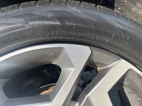 Used 2024 Hyundai Palisade Limited image 30