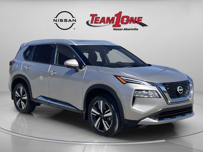 Used 2022 Nissan Rogue Platinum w/ Head-Up Display Package