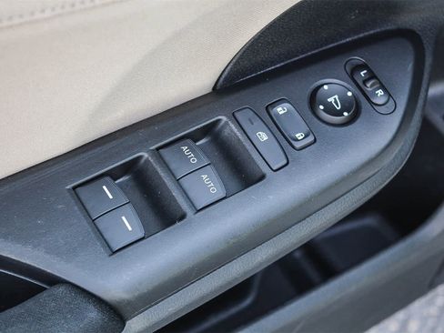 Used 2020 Honda Civic EX image 27