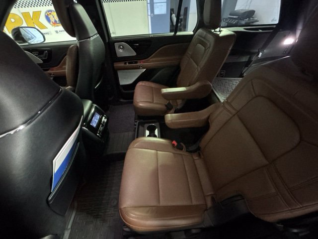Used 2020 Lincoln Aviator Reserve w/ Equipment Group 202A AWD/4WD image 41