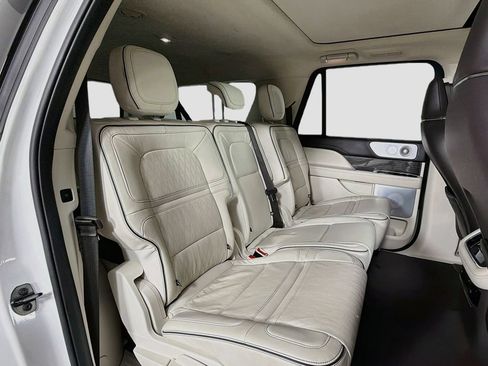 Used 2023 Lincoln Navigator L Black Label AWD/4WD image 28