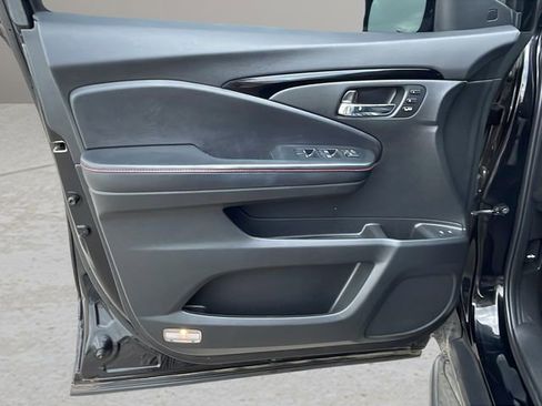 Used 2021 Honda Pilot Black Edition image 20