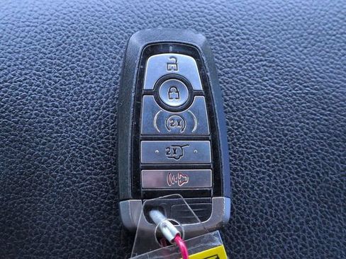 Used 2020 Ford Expedition Max Limited RWD image 29