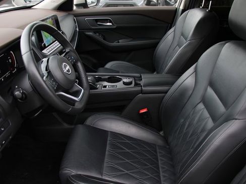 Used 2023 Nissan Rogue Platinum w/ Platinum Premium Package AWD/4WD image 15