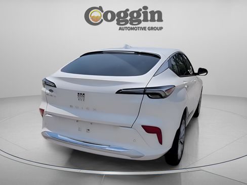 New 2025 Buick Envista Avenir image 14