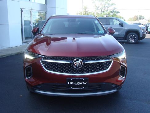 Used 2023 Buick Envision Avenir image 2