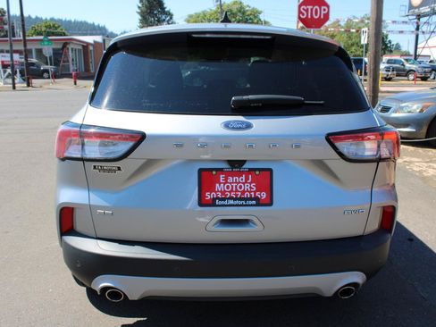 Used 2021 Ford Escape SE AWD/4WD image 5