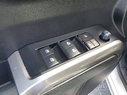 Certified 2023 Toyota Tacoma SR5 image 16