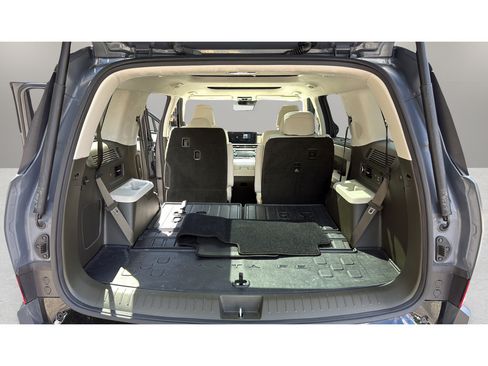 Used 2025 Hyundai Santa Fe Calligraphy AWD/4WD image 29
