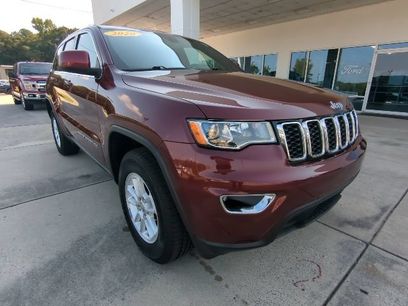 Used 2020 Jeep Grand Cherokee Laredo