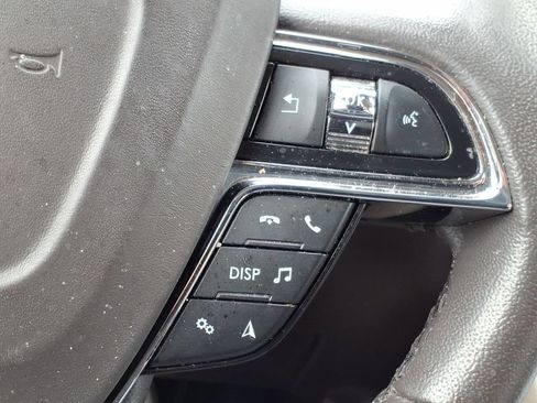Used 2023 Lincoln Nautilus AWD image 23