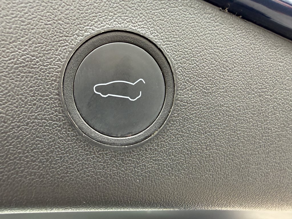 Used 2022 Tesla Model 3 RWD image 18