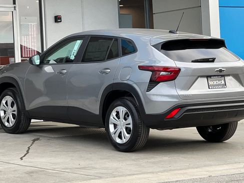New 2026 Chevrolet Trax LS FWD image 6