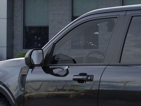 Used 2026 Ford Maverick Tremor image 21