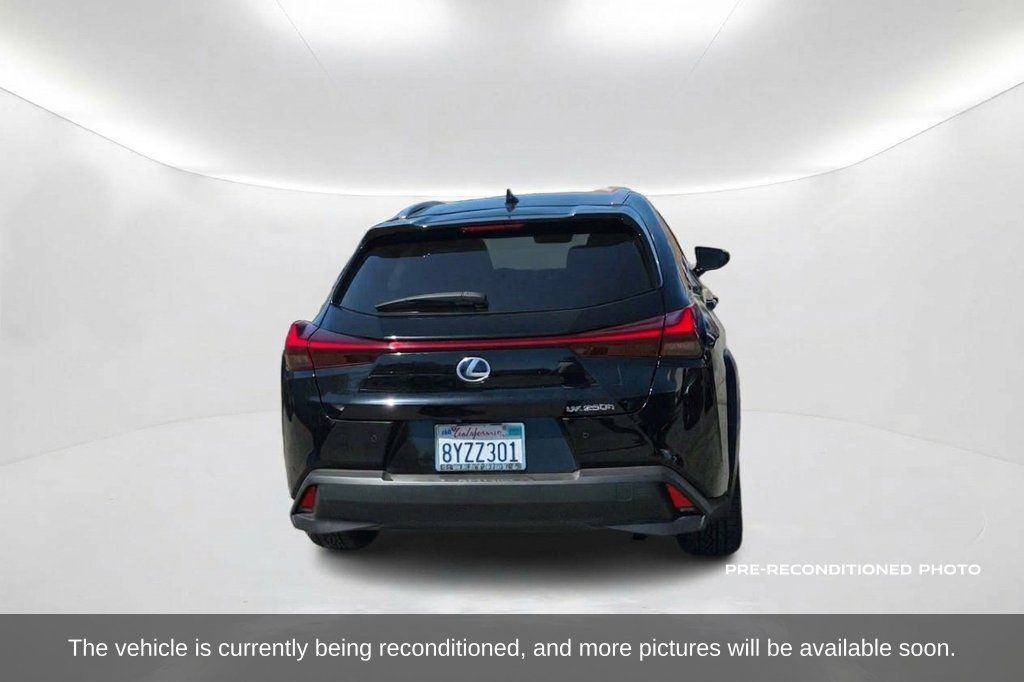 Used 2020 Lexus UX 250h w/ Premium Package AWD/4WD image 7