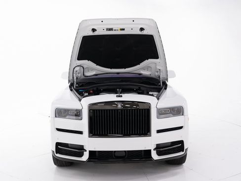 Used 2024 Rolls-Royce Cullinan Black Badge w/ Driver's Package AWD/4WD image 53