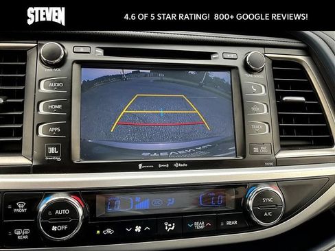 Used 2018 Toyota Highlander Limited AWD/4WD image 17