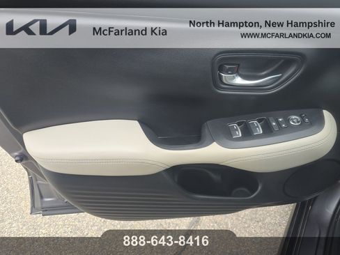 Used 2024 Honda HR-V EX-L image 12