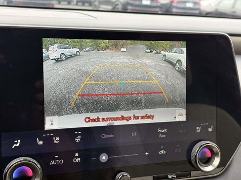 Used 2023 Lexus RX 350h image 11