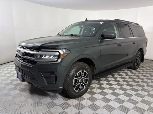 Certified 2022 Ford Expedition Max XLT AWD/4WD image 3