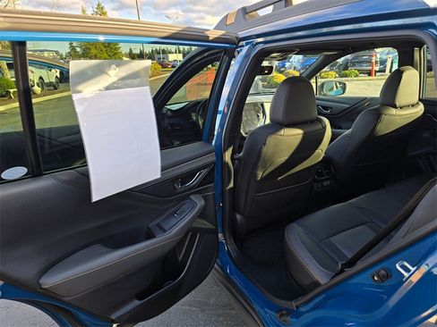 Used 2022 Subaru Outback Wilderness w/ Wilderness Package image 9