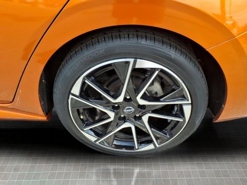 Used 2024 Nissan Sentra SR w/ SR Premium Package FWD image 16