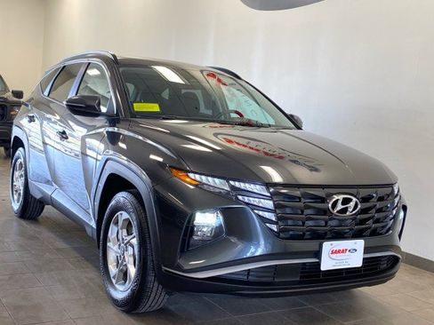 Used 2023 Hyundai Tucson SEL w/ Winter Package AWD/4WD image 2