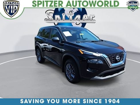 Used 2023 Nissan Rogue S AWD/4WD image 2
