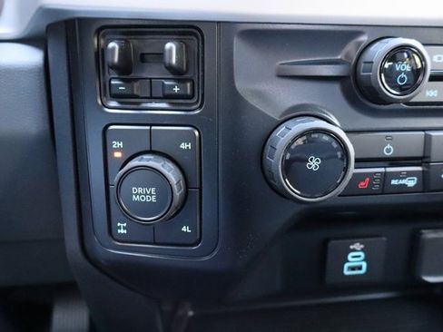 New 2026 Ford F350 XLT w/ XLT Premium Package image 28