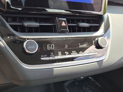 Used 2023 Toyota Corolla LE FWD image 20