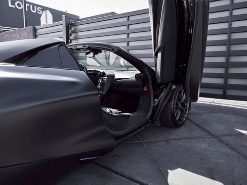 Used 2020 McLaren 720S Spider image 28