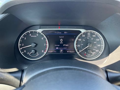 Used 2025 Nissan Sentra SV FWD image 15